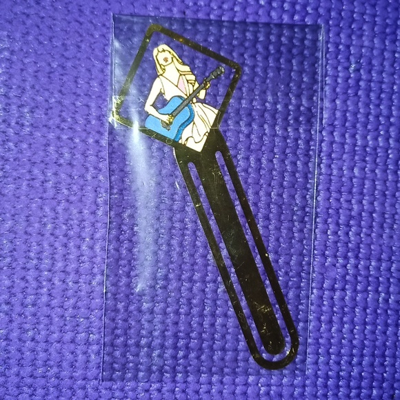 Taylor Swift Metal Gold Bookmark Book Mark - Picture 3 of 4